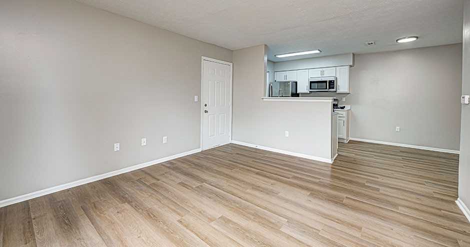 Carmel Landing Apartment Homes - Photo 4 of 35