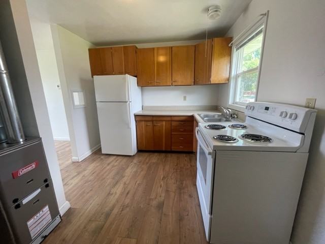 1428 Coburn Avenue - Photo 2 of 8