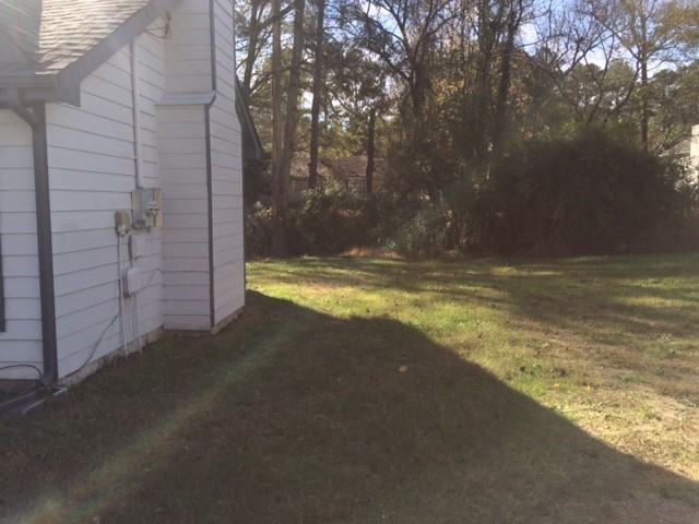 388 Montgomery Pl - Photo 3 of 19