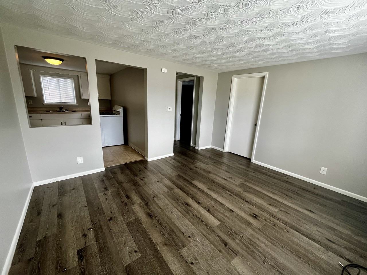 South City Realty - Photo 2 of 15