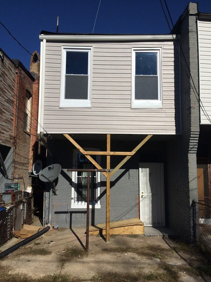 2037 E 31st St - Photo 2 of 13