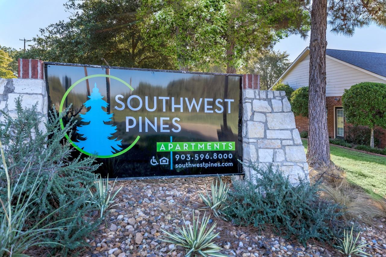 Southwest Pines - Photo 4 of 18