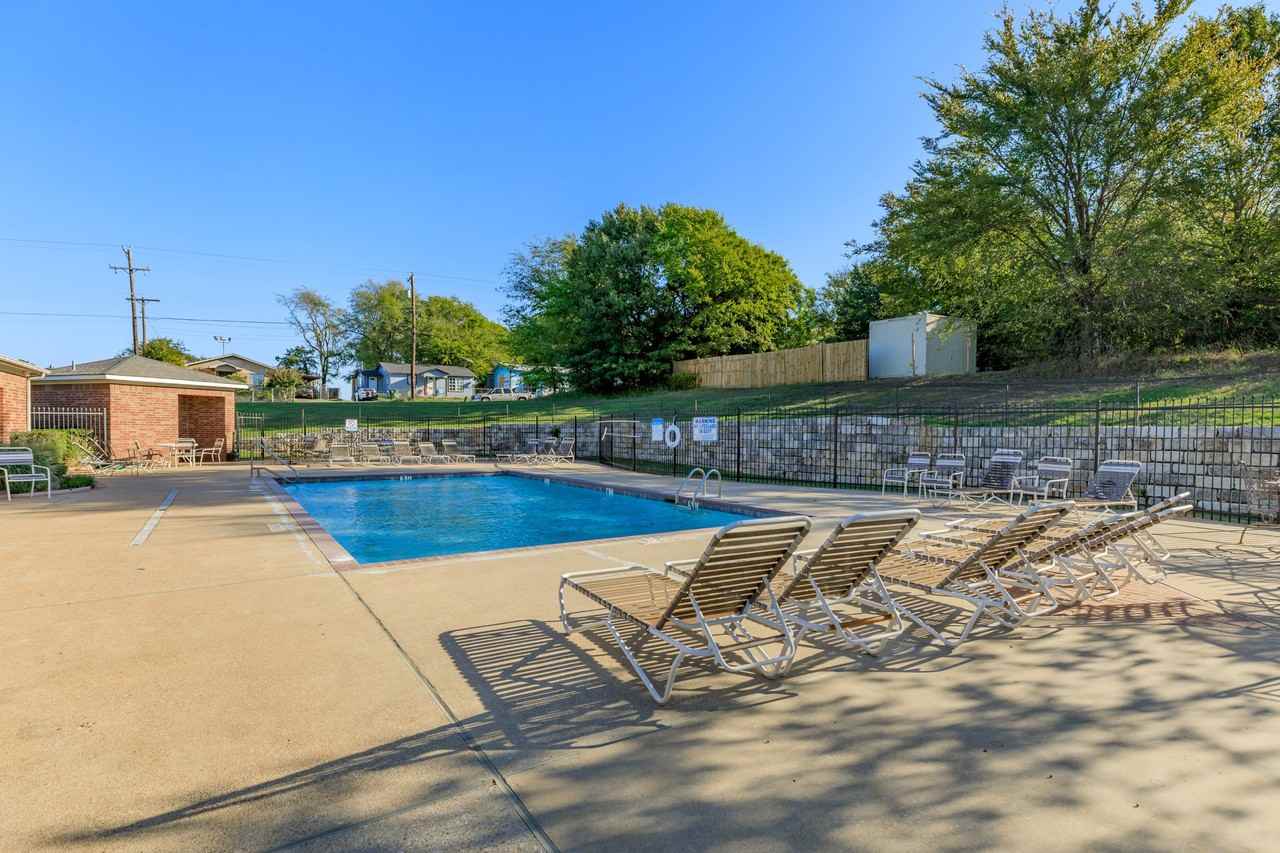 Southwest Pines - Photo 6 of 18