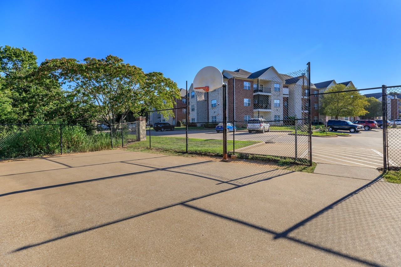 Southwest Pines - Photo 7 of 18