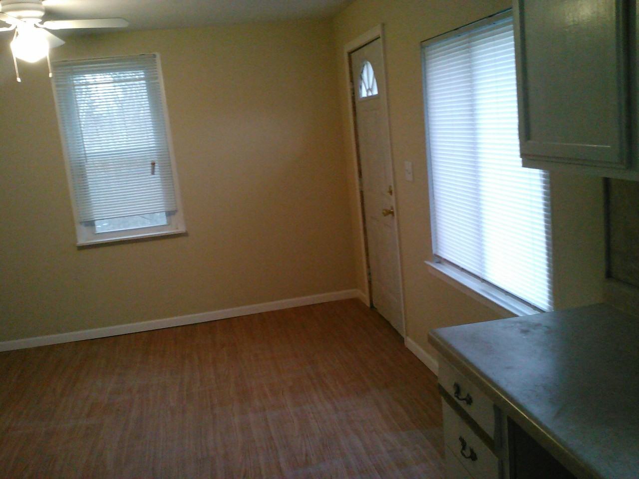 3664 Burr St #3664 - Photo 3 of 7