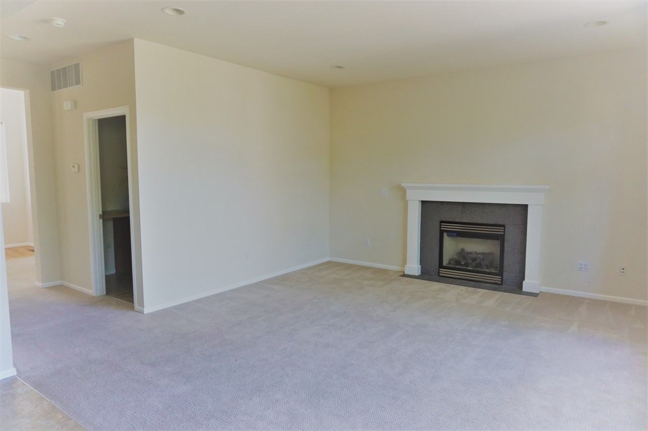 3060 Ne Magnolia St #NA - Photo 3 of 34