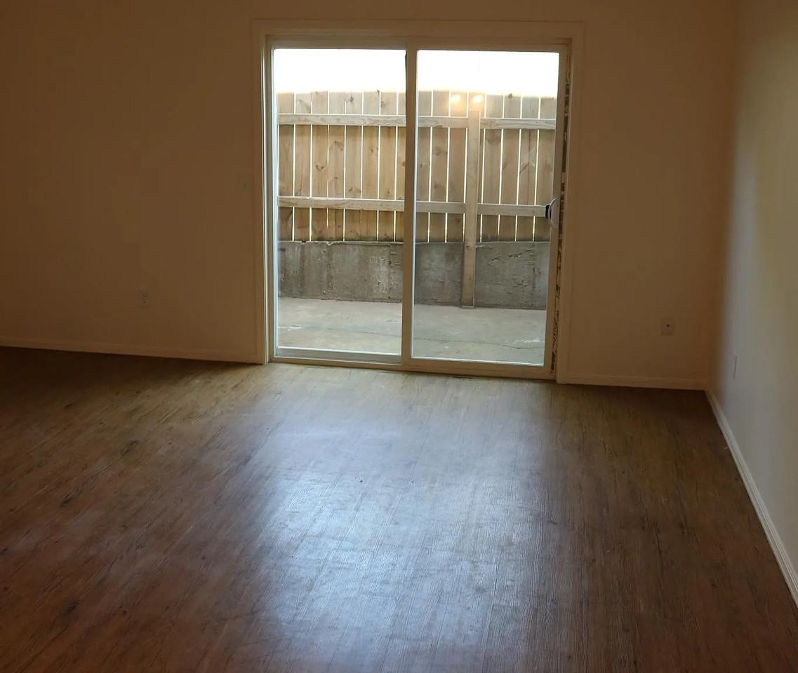1800 N Gregg Ave #3 - Photo 3 of 12