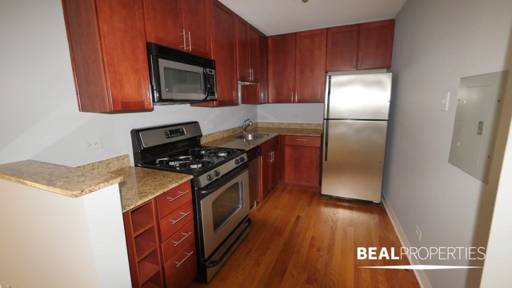 625 West Wrightwood Avenue - Photo 6 of 9