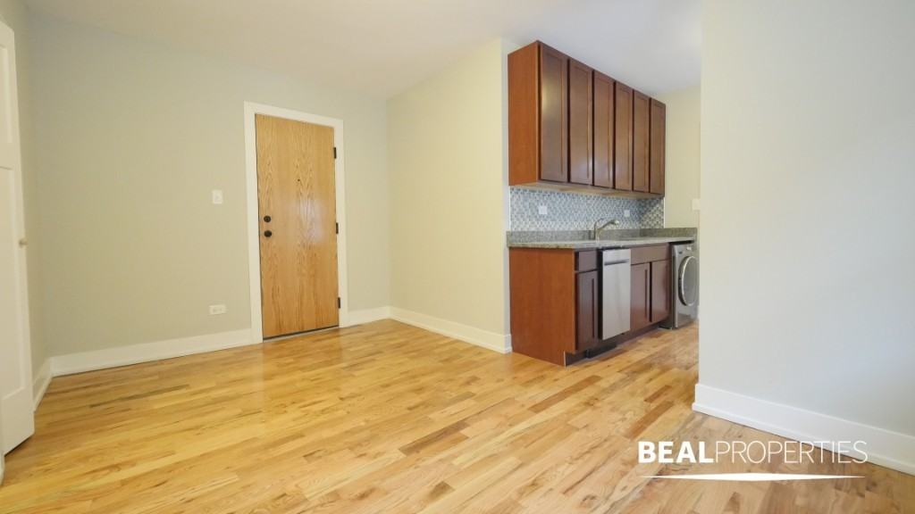 2908 N Mildred Ave #CLT3 - Photo 3 of 11