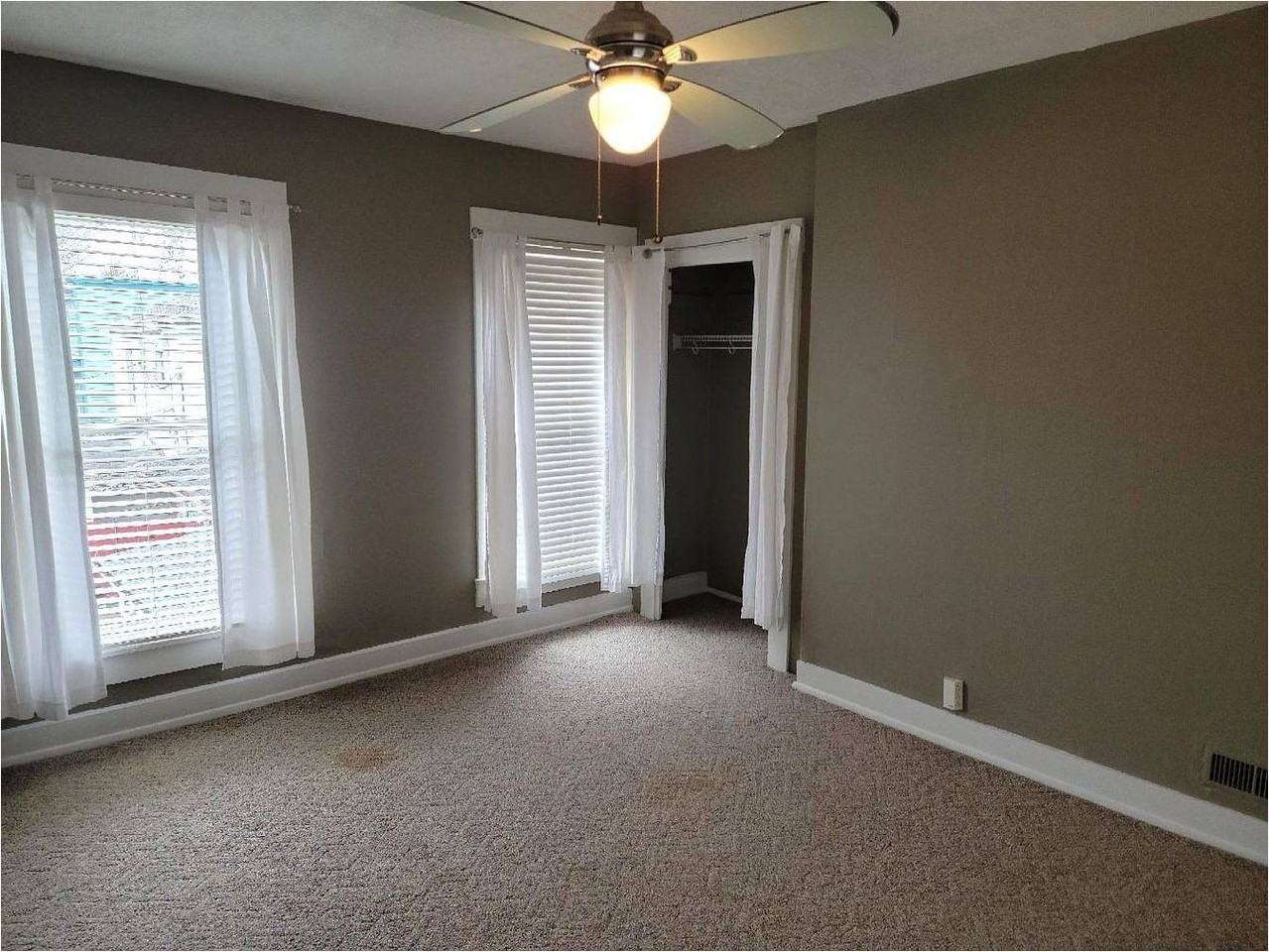 412 Elm St #B - Photo 3 of 10