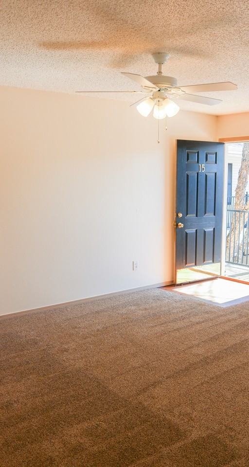 1340 N Oakland Ave #21 - Photo 5 of 20