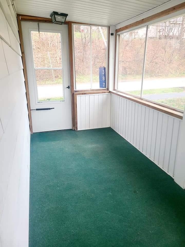 387 Jackson Ave #NA - Photo 2 of 15