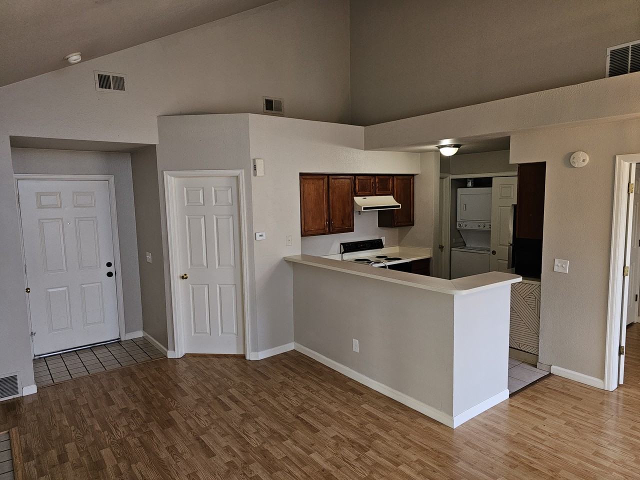 13722 E Lehigh Ave #D - Photo 3 of 21
