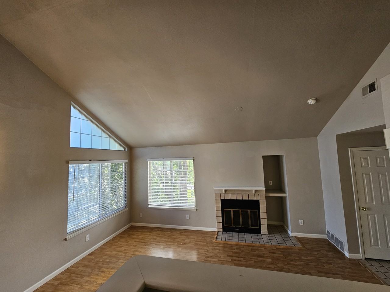13722 E Lehigh Ave #D - Photo 4 of 21