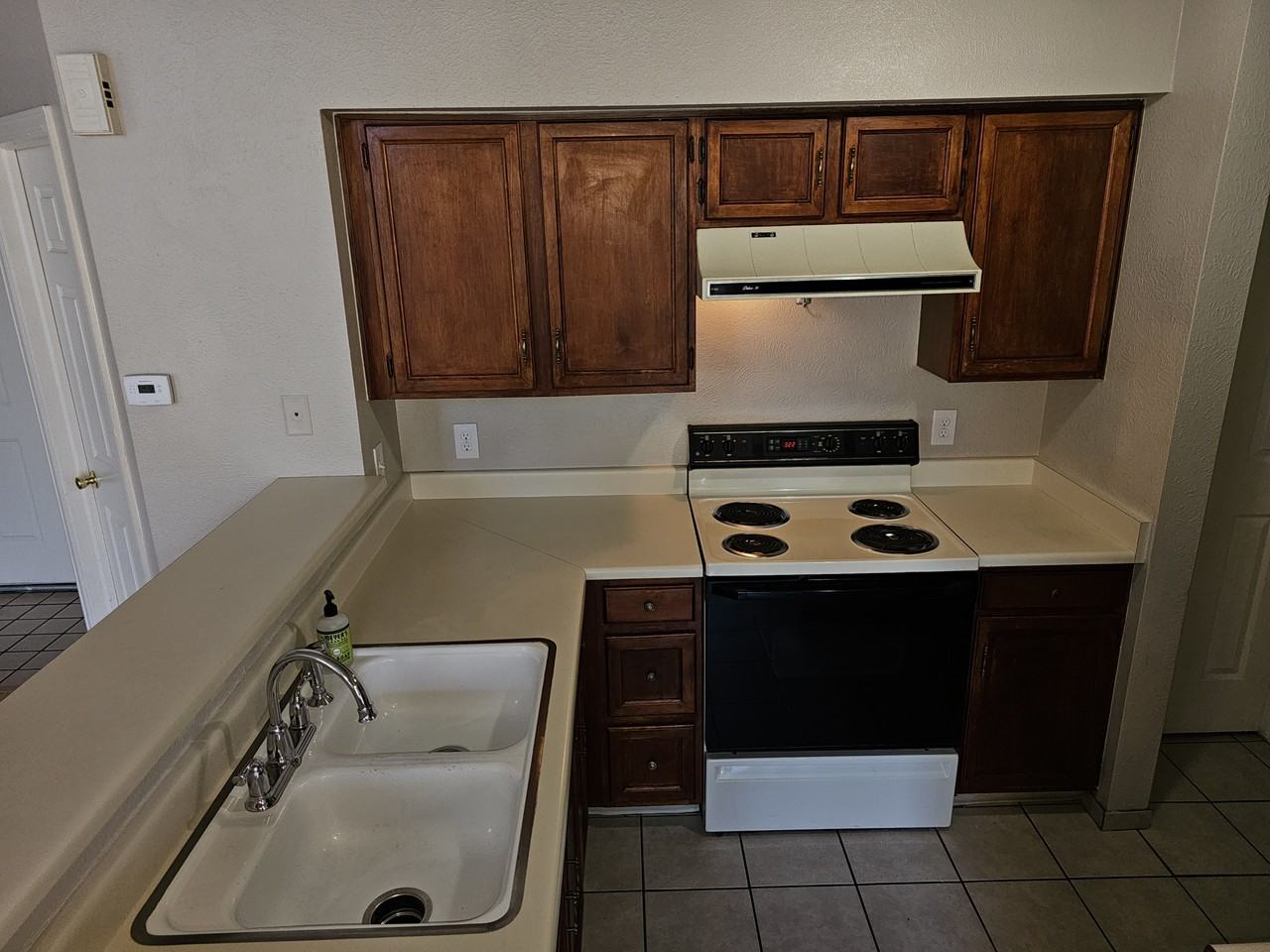 13722 E Lehigh Ave #D - Photo 6 of 21
