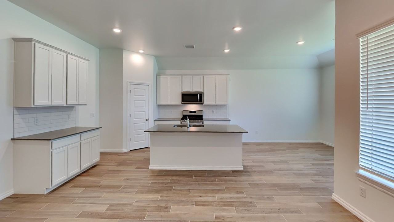 2513 Kathleens Xing - Photo 4 of 20