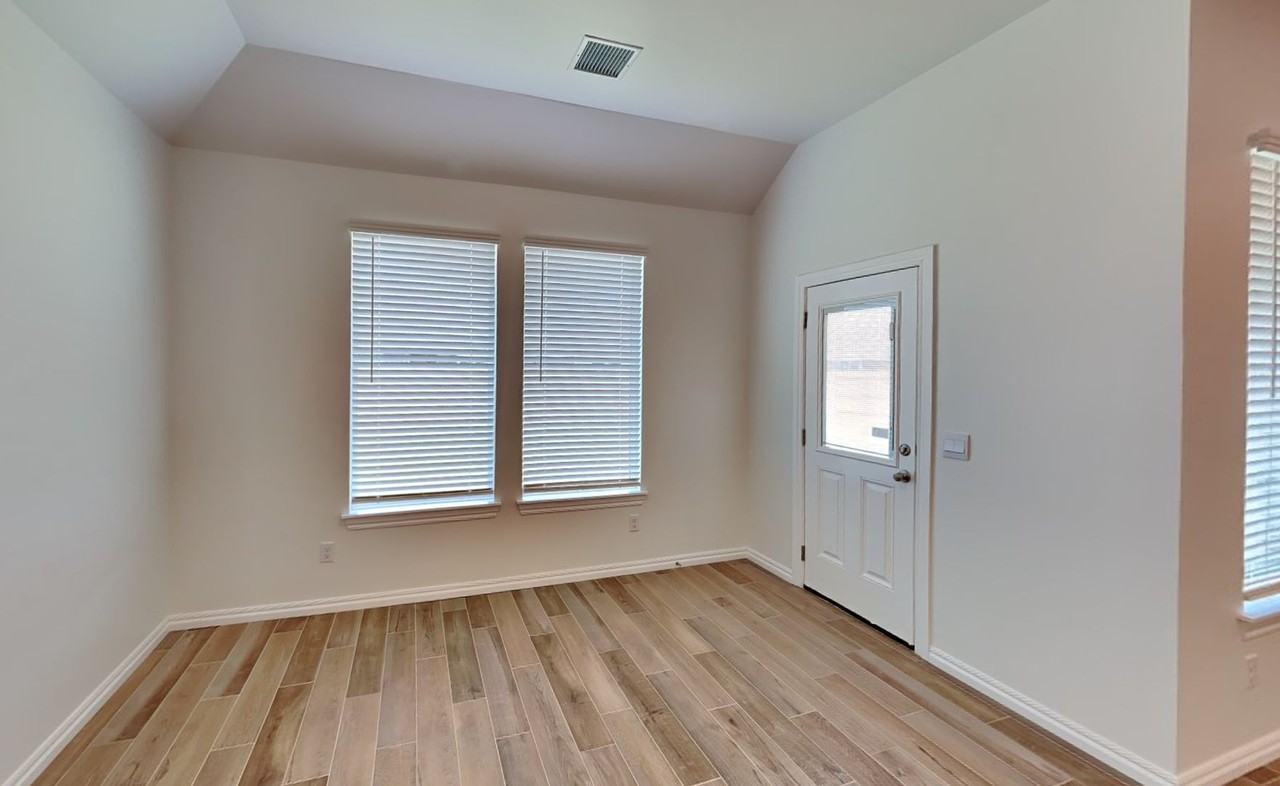 2513 Kathleens Xing - Photo 7 of 20