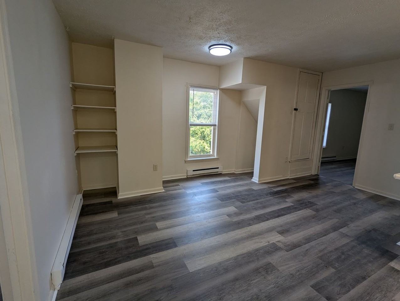 50 Diane Drive - Photo 3 of 7