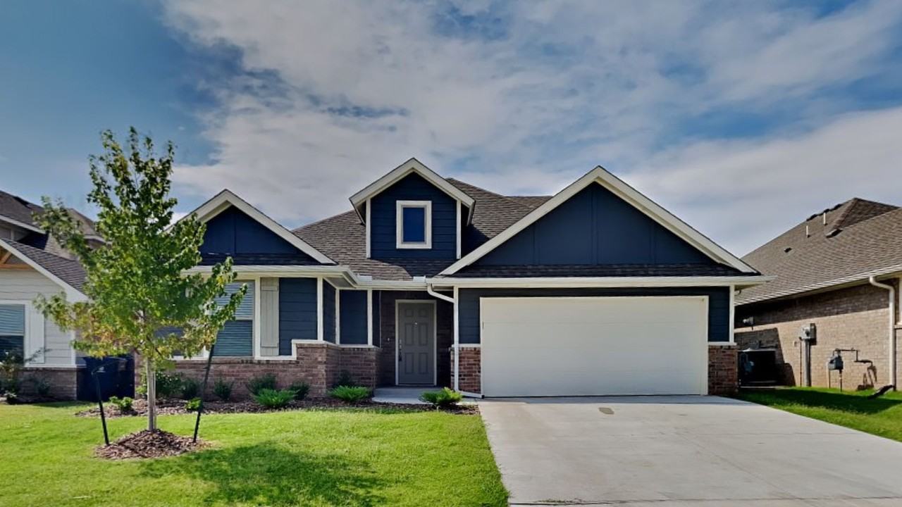 9020 Nw 125th St - Photo 3 of 22