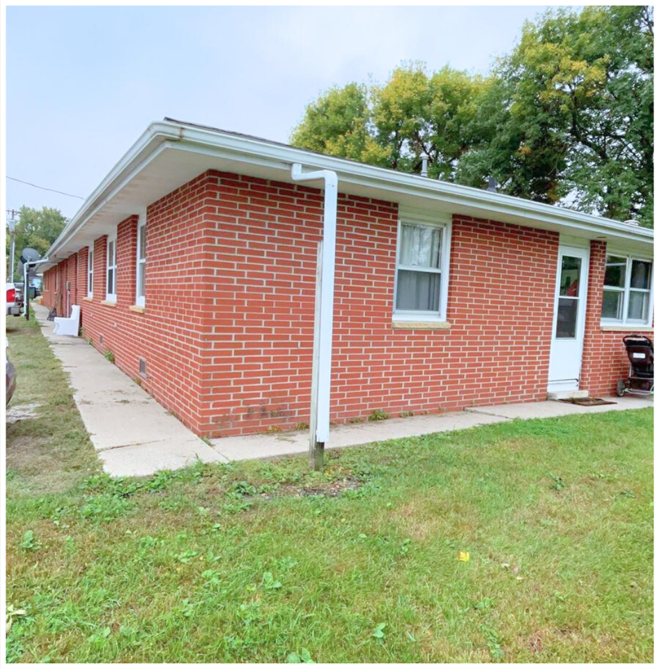 Ringsted 10-Unit (Elm) - Photo 2 of 9