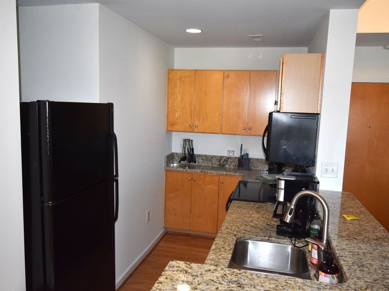 715 N Church St - Photo 2 of 19