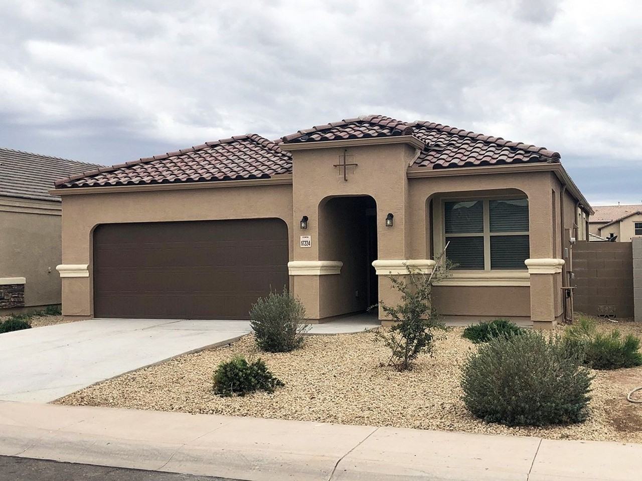 17224 N Bala Dr - Photo 2 of 20