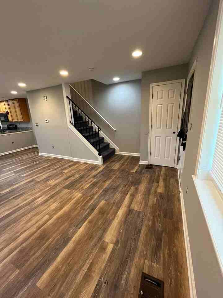 2026 Deering Ave - Photo 2 of 12