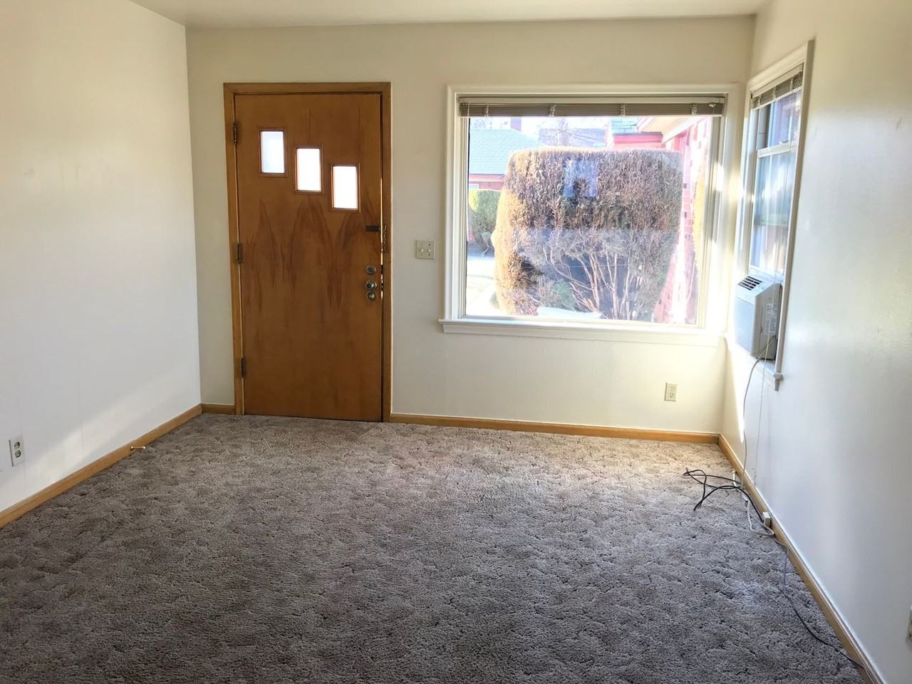 2712 W Bannock St - Photo 2 of 14