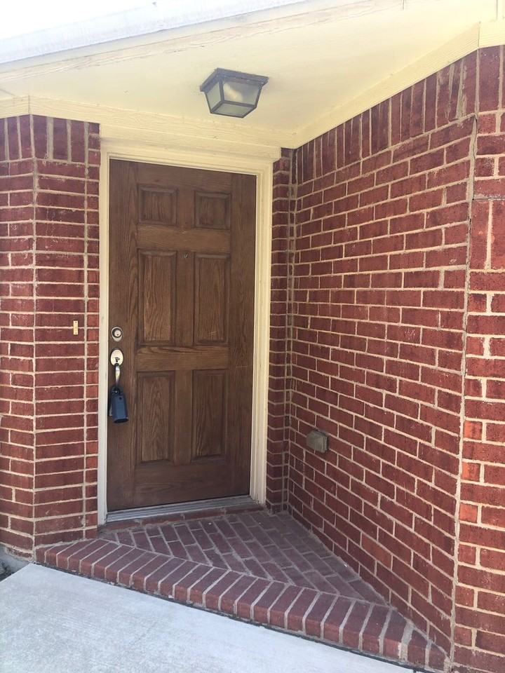 3109 Hollow Valley Dr - Photo 2 of 23