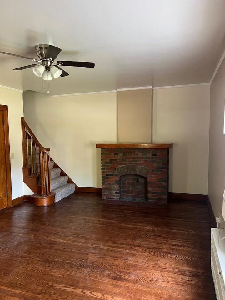 453 E Kline St - Photo 4 of 27