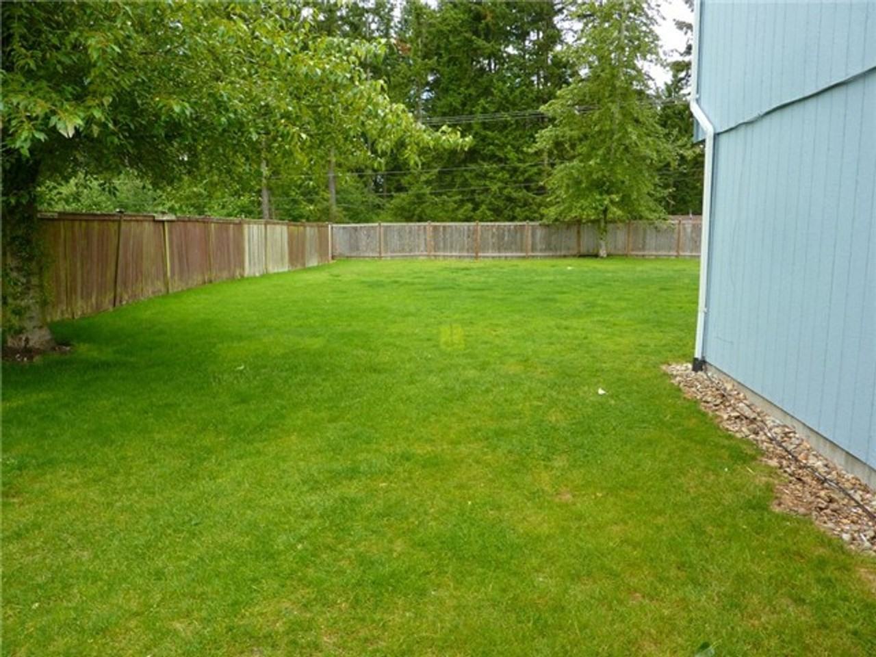 24106 70th Avenue Ct E - Photo 3 of 12