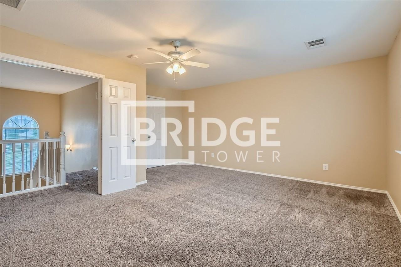 3801 Remington Ct - Photo 7 of 19