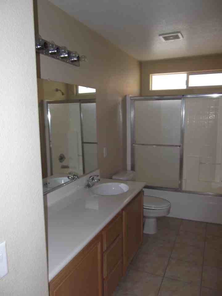 8453 Galliano Ave - Photo 3 of 8