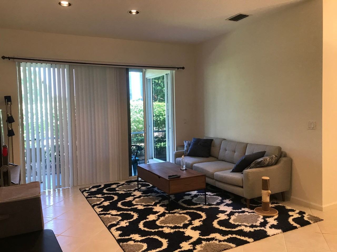 6560 Villa Sonrisa Dr - Photo 3 of 20