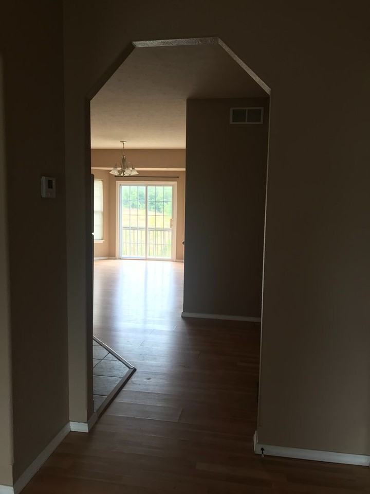 305 Carmel Valley Way - Photo 4 of 24