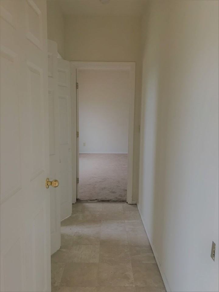305 Carmel Valley Way - Photo 6 of 24