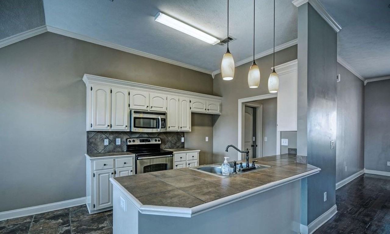 121 Millhouse Dr - Photo 5 of 19
