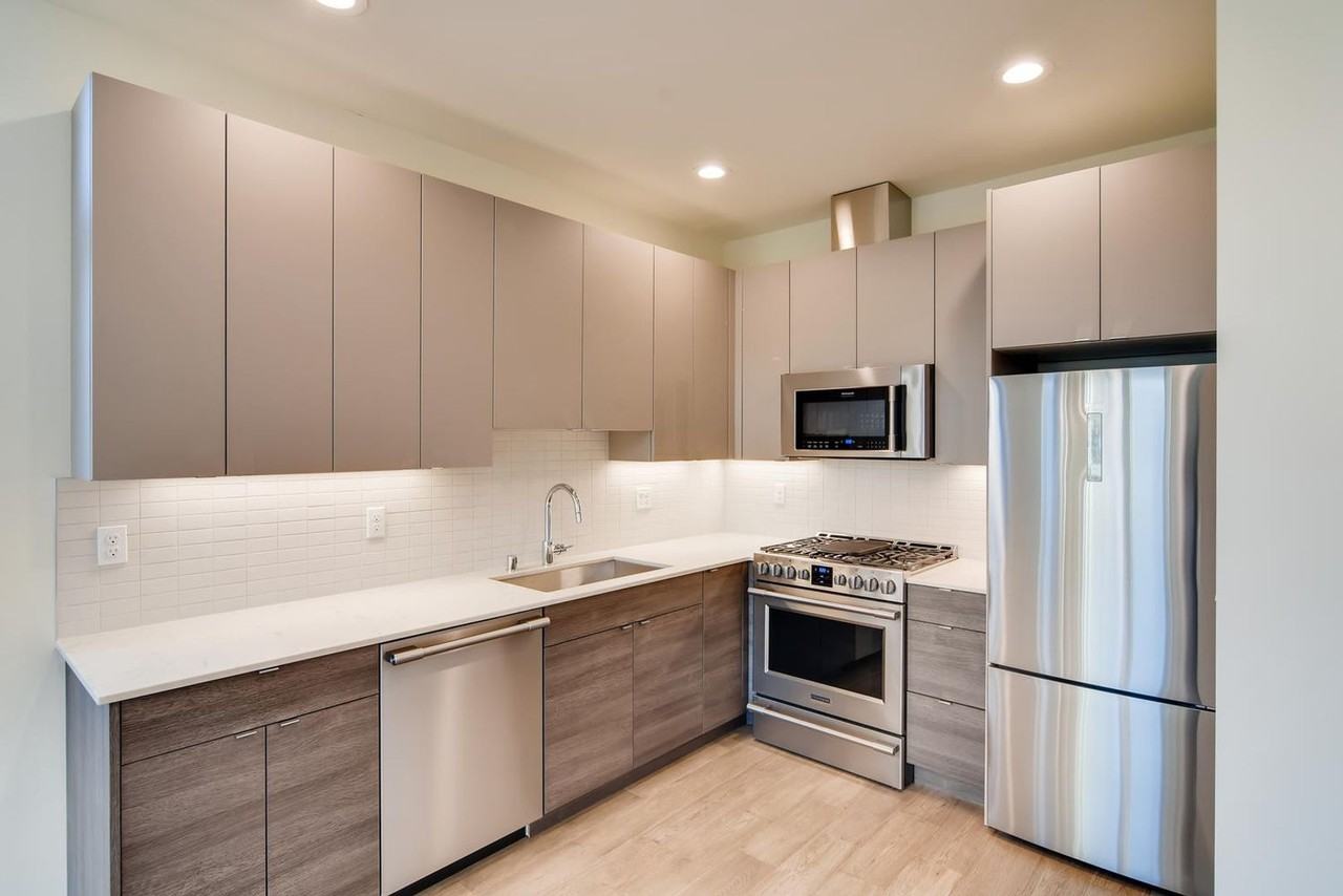 6616 Carleton Ave S #A - Photo 3 of 21