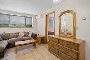 featured image of 211 Linden Ave