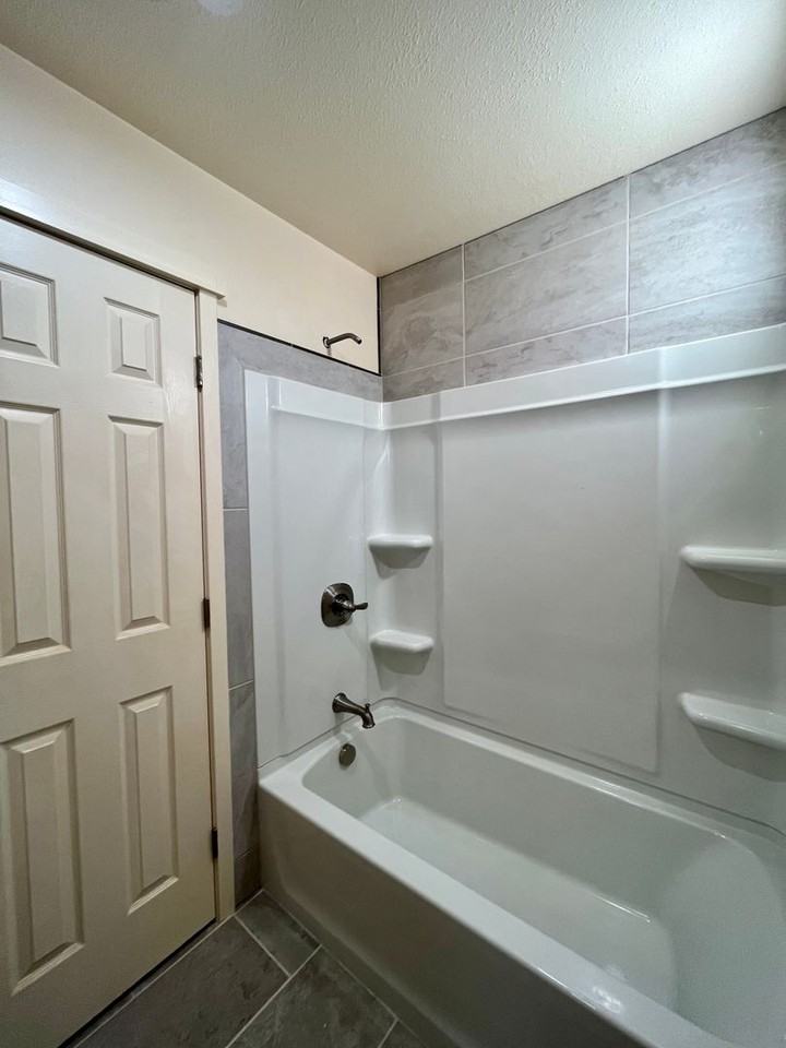 534 Auburn Dr - Photo 6 of 19