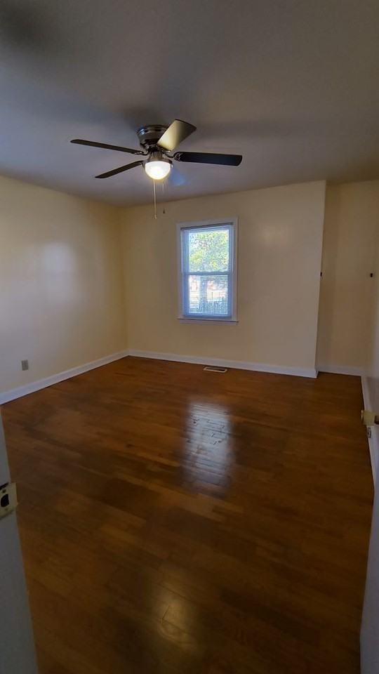 5111 Palmetto Ln - Photo 4 of 50