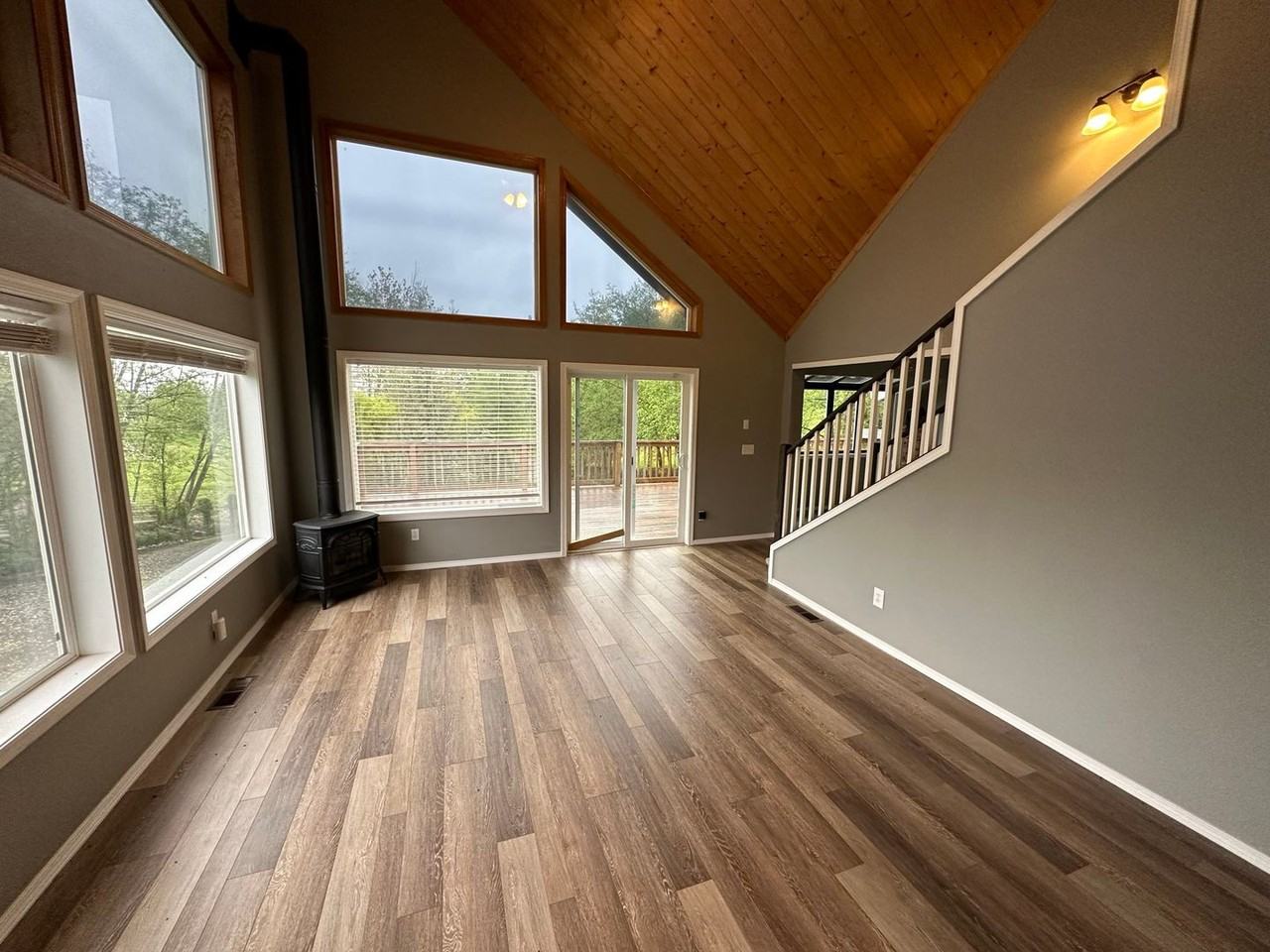 5786 Church Rd - Photo 2 of 19