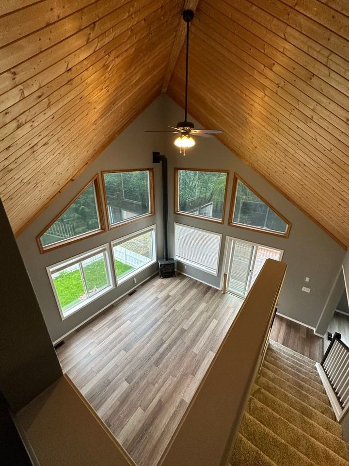 5786 Church Rd - Photo 3 of 19