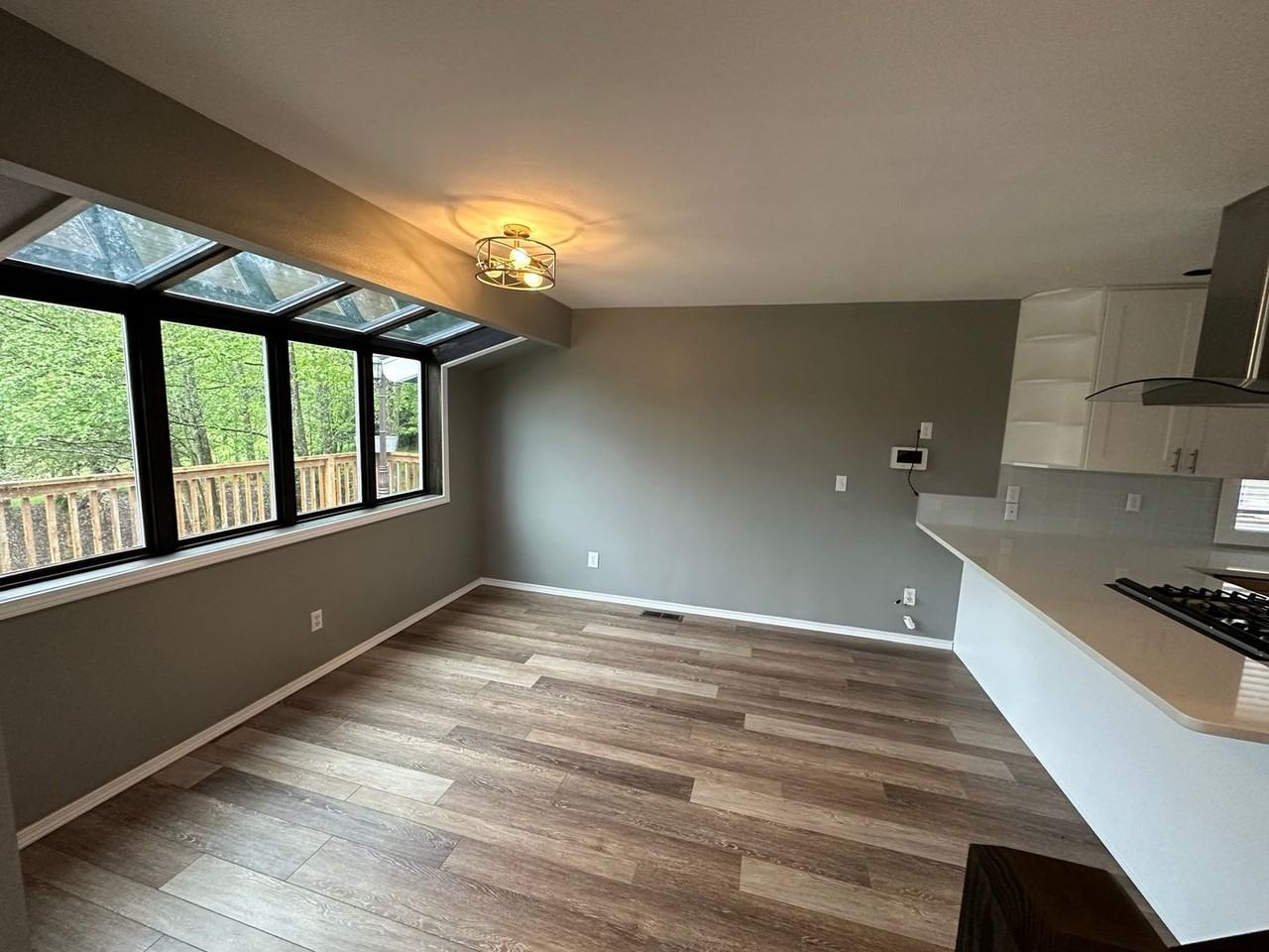 5786 Church Rd - Photo 6 of 19