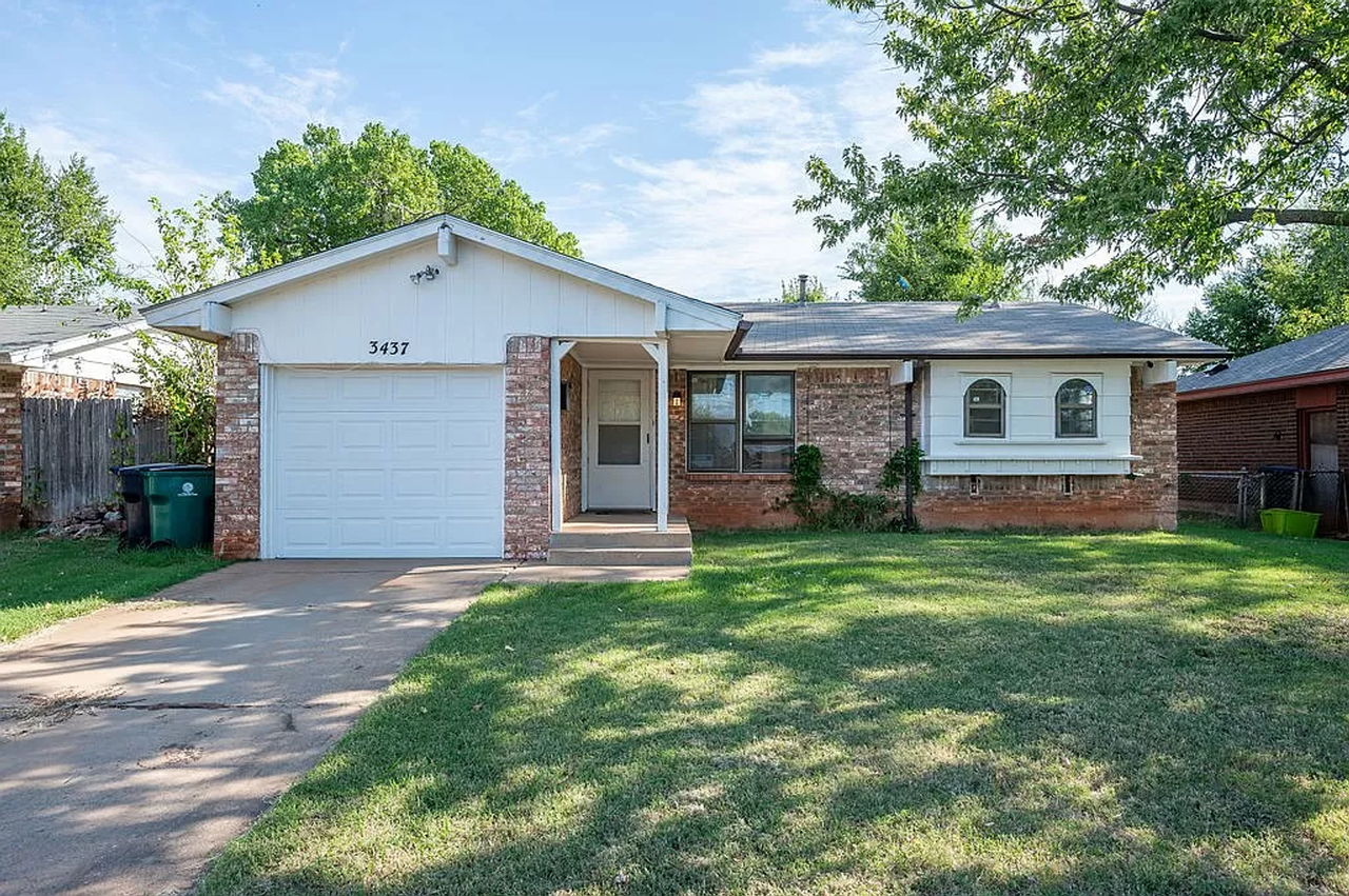 3437 Parker Dr - Photo 3 of 23