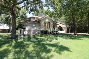 featured image of 271 Loganberry Rd