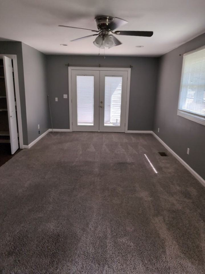 825 Ussery Rd S - Photo 3 of 13