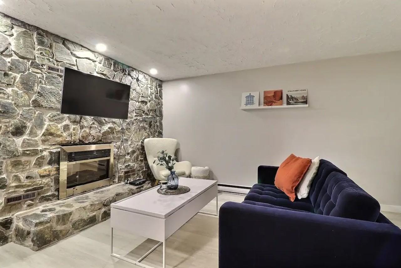 5 Scarborough Ave #1 - Photo 2 of 14