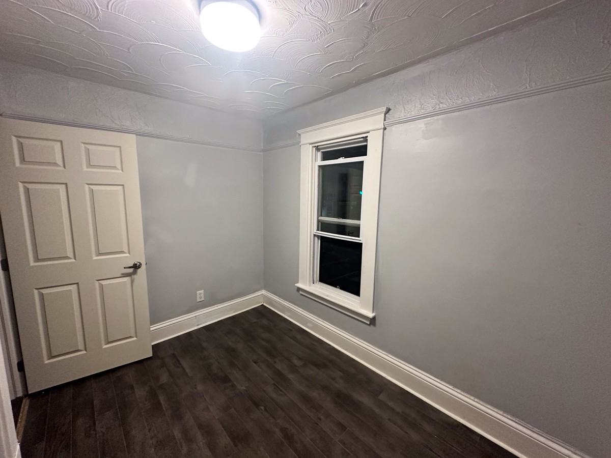 422 St George St #2 - Photo 3 of 10