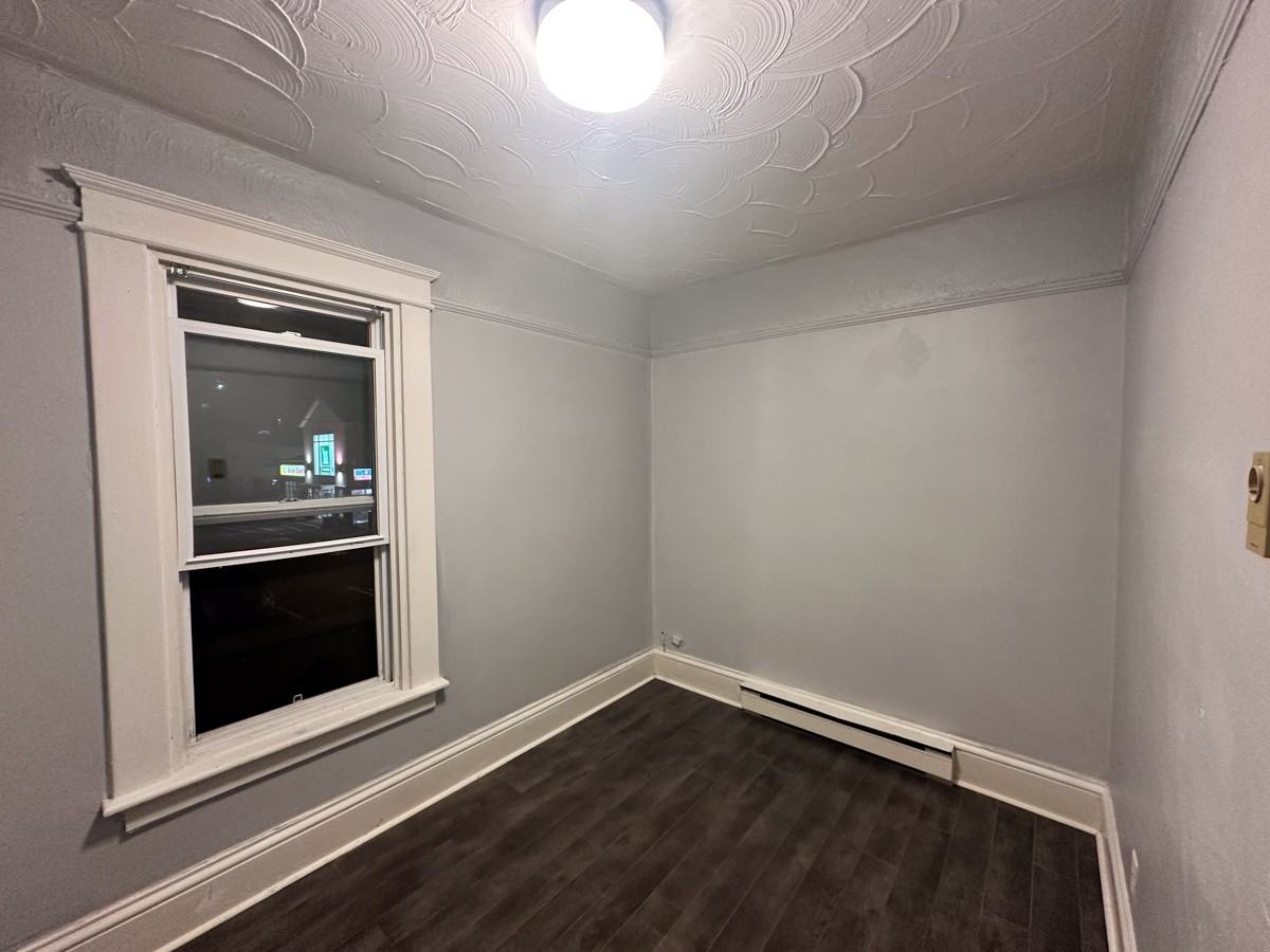422 St George St #2 - Photo 5 of 10